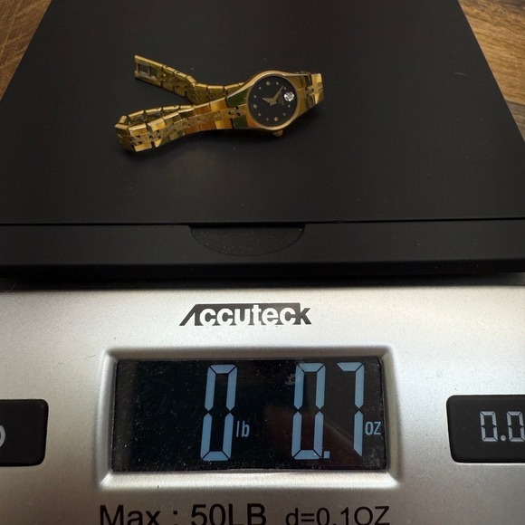 Bulova Quartz Womens Gold Tone Watch Black Dial Bracelet Elegant Untested READ - Picture 9 of 9